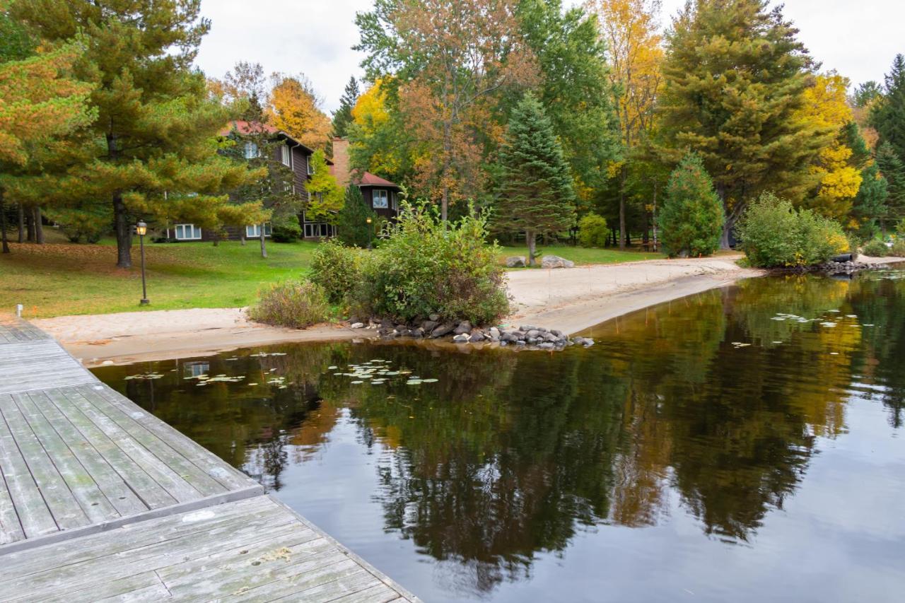 Fairy Bay Lakehouse ハンツビル エクステリア 写真